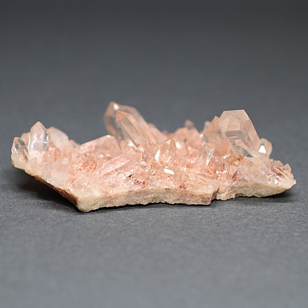 高品質]インド/マニカラン産ヒマラヤ水晶クラスター/原石小さめサイズ