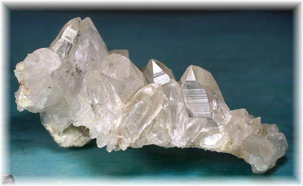 パキスタン/スカルドゥ産]ヒマラヤ水晶クラスター/原石 - 埼玉県吉川市