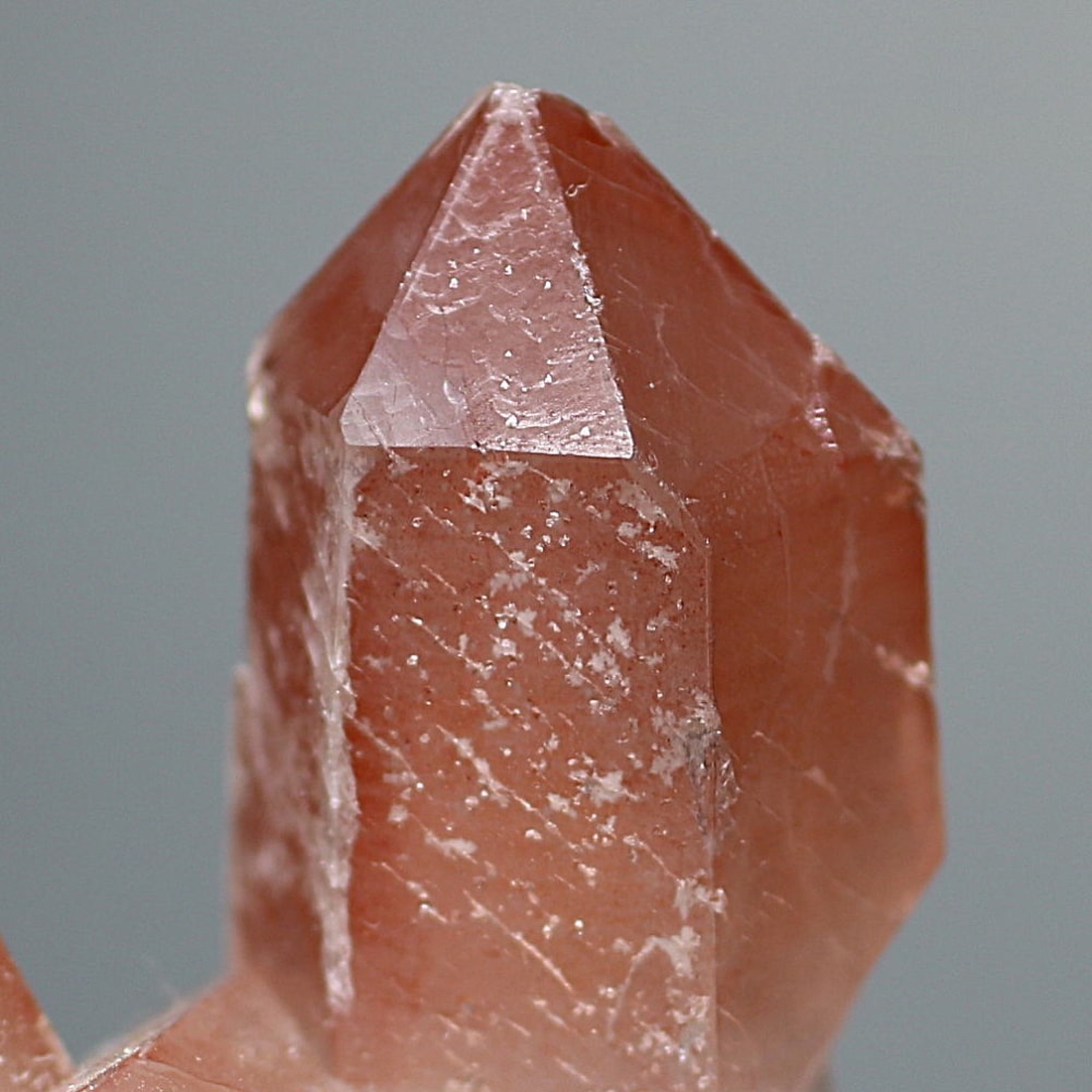 高品質・ディアマンティーナ産]ストロベリーレムリアンシード原石