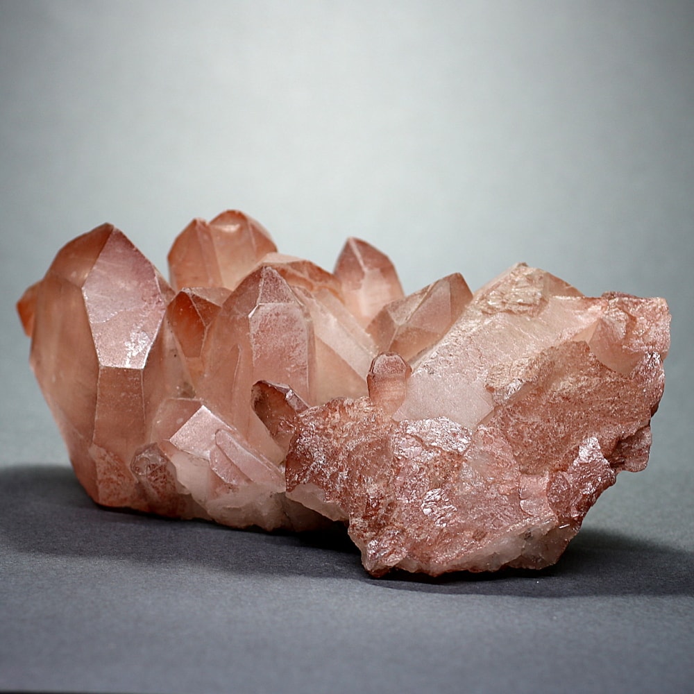 高品質・ディアマンティーナ産]ストロベリーレムリアンシード原石