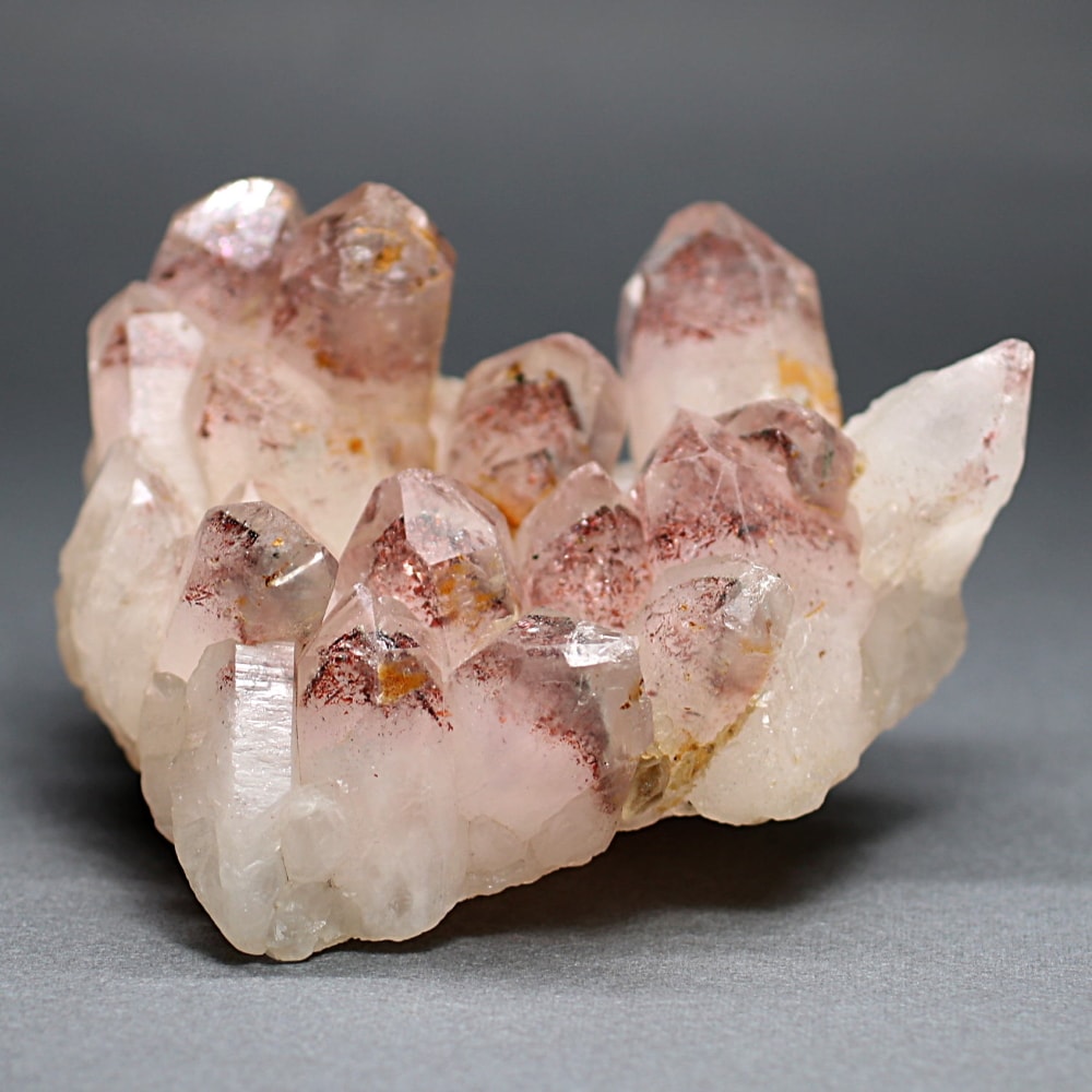 希少原石・トップクォリティ]マダガスカル産ファントムファイアー