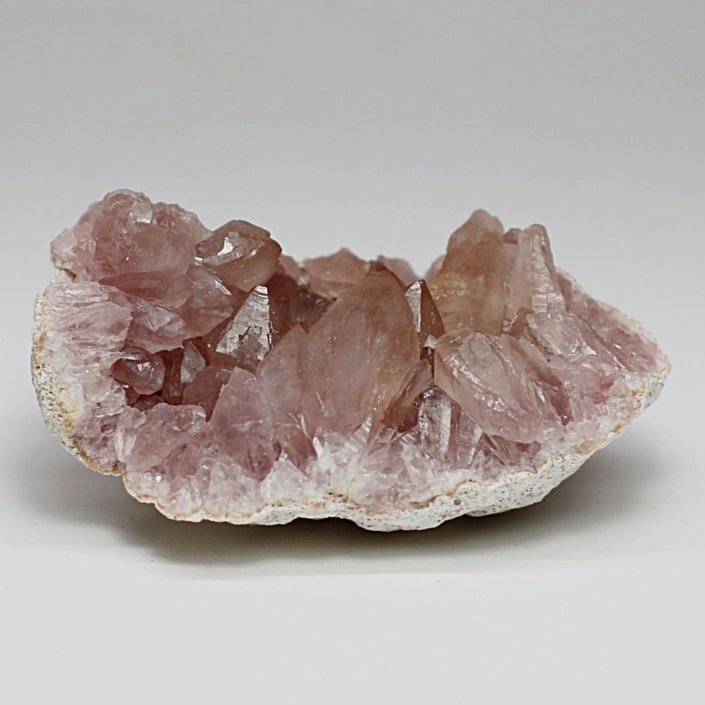 アルゼンチン/パタゴニアチョイケ鉱山産] ピンクアメジストクラスター