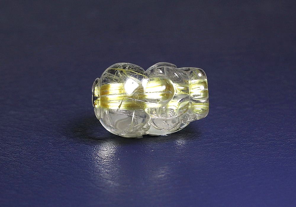 ゴールドルチルクォーツ彫刻（貔貅/ヒキュウ） - 埼玉県吉川市の天然石