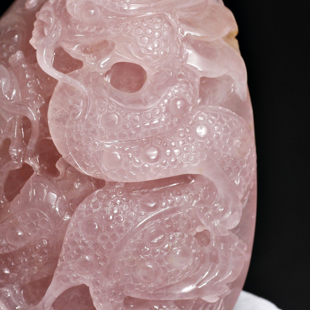 最高品質]ローズクォーツ(辰)龍彫刻（専用台座付） - 埼玉県吉川市の