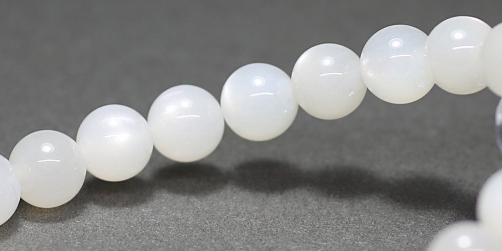 高品質]ホワイトムーンストーンブレスレット（約8.5mm玉） - 埼玉県