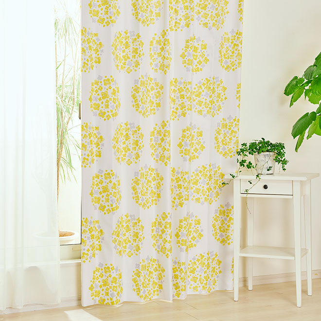 遮光率100％明るい花柄が魅力の完全遮光カーテン アナベル（D-1141