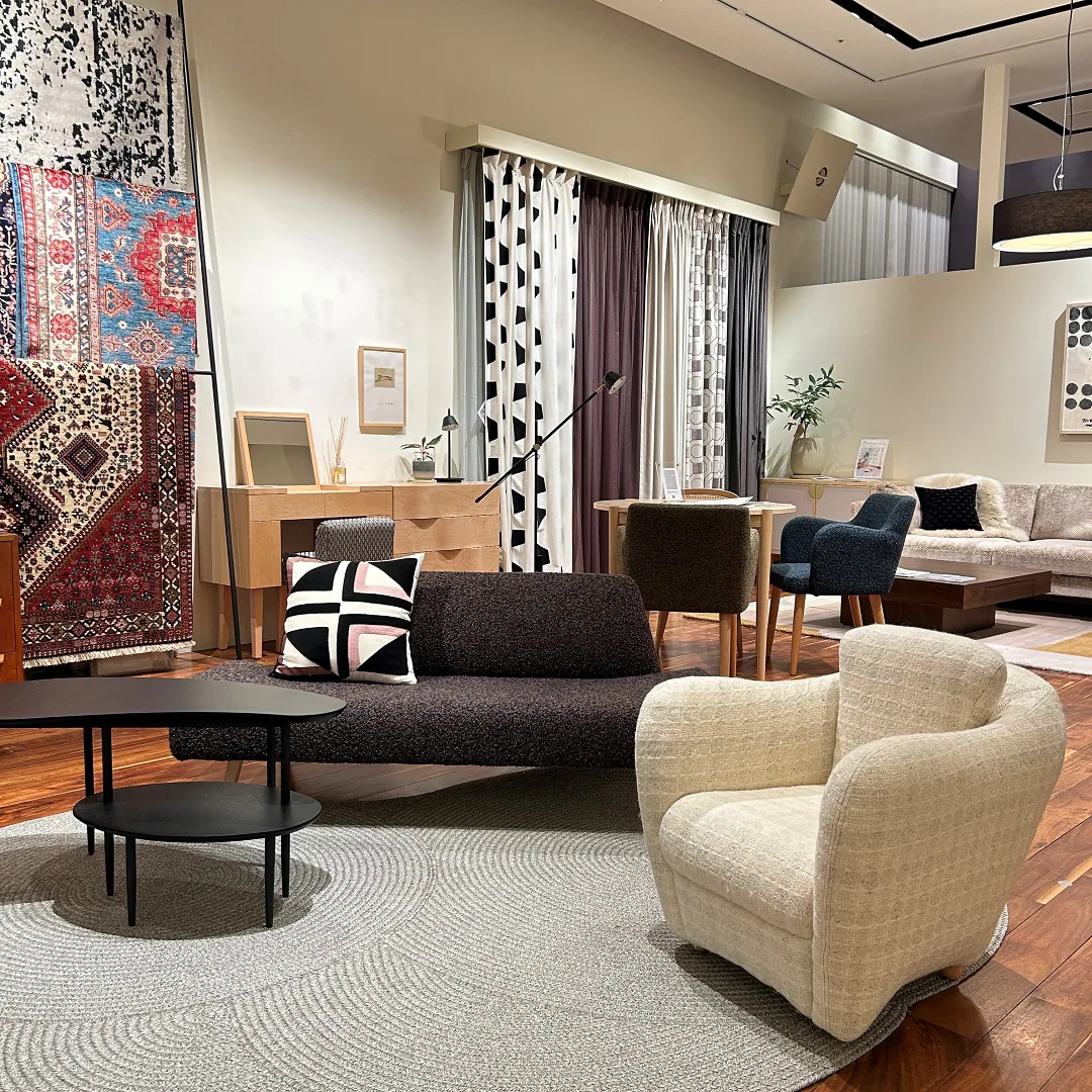 MINI MILLER ARM CHAIR Red｜1人掛け｜IDEE SHOP Online