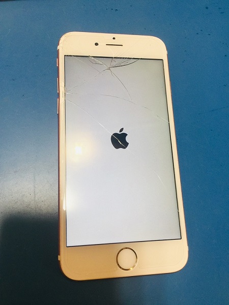 画面割れ、ヒビの入った場所にも要注意！？ | iPhone修理アイサポ 修理事例