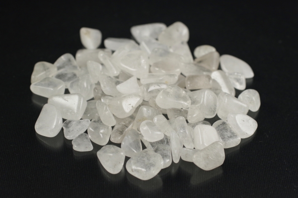 山梨県乙女鉱山産水晶 磨き石33g 天然石販売 名取貴石 天然石・国産