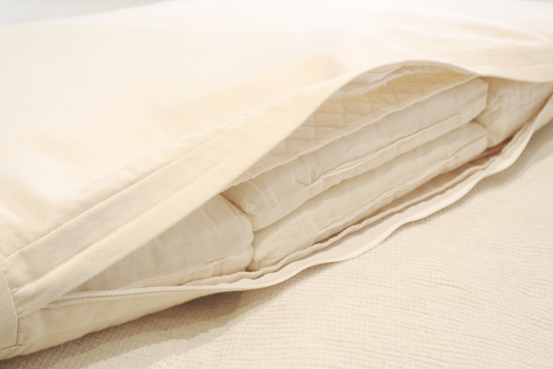 羽毛布団など布団(ふとん)の専門店 | 株式会社石田屋