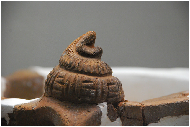 蛇 – 縄文記号の世界