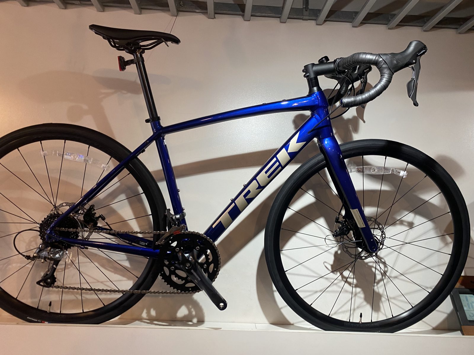 2023TREK・Domane AL2 Disc現品限りの大特価にて♪ | 札幌じてんしゃ本舗