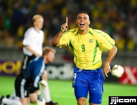 ロナウド（ブラジル） 2002年日韓大…：ワールドカップ得点王列伝
