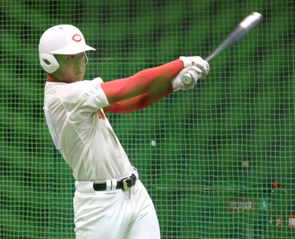 岡本和真（智弁学園）内野手＝巨人1位 高校通算…：ドラフト2014 写真