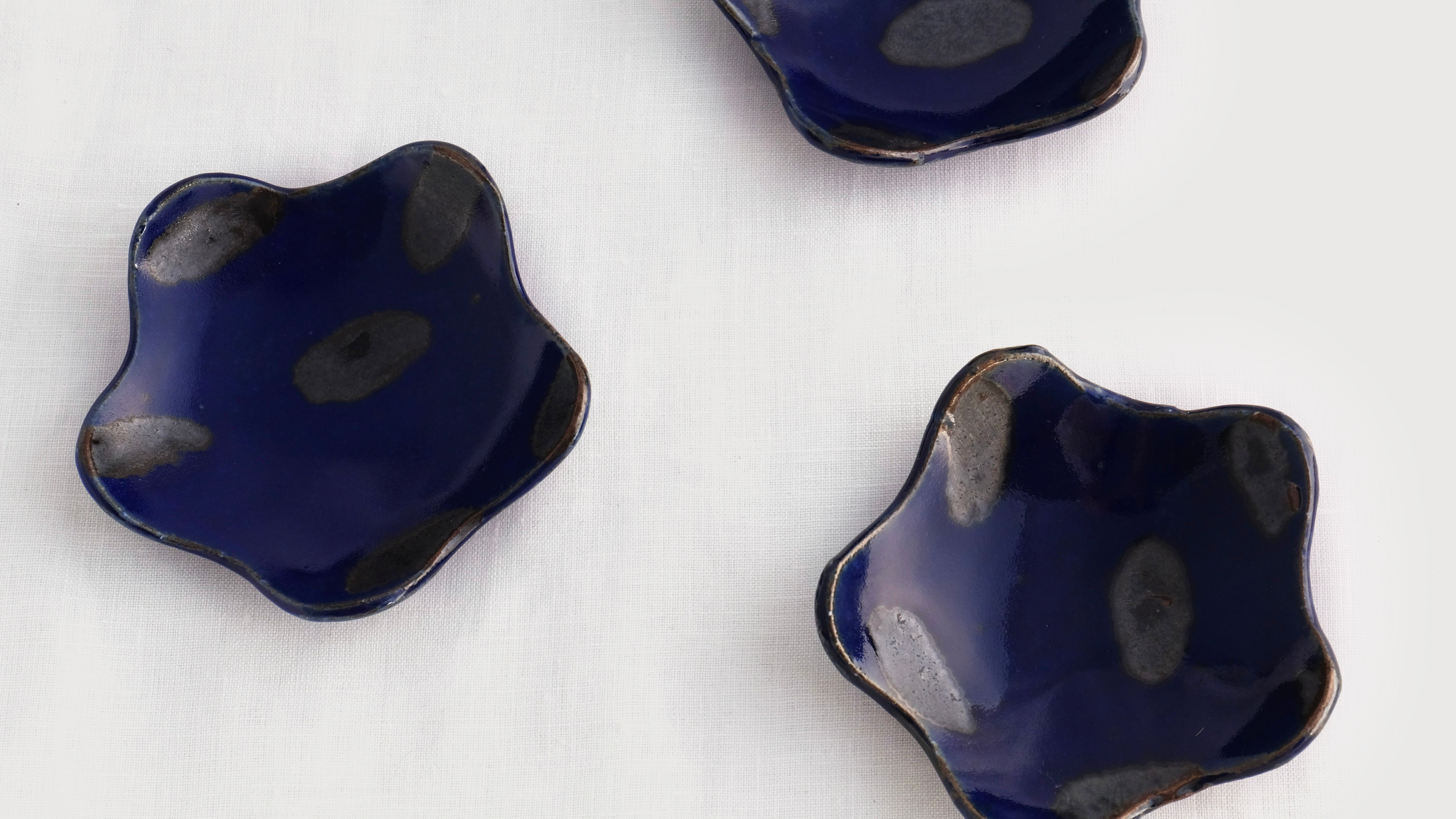 豆皿｜小皿｜星｜スター｜青｜ブルー｜黒｜器｜モダン｜倉前幸徳