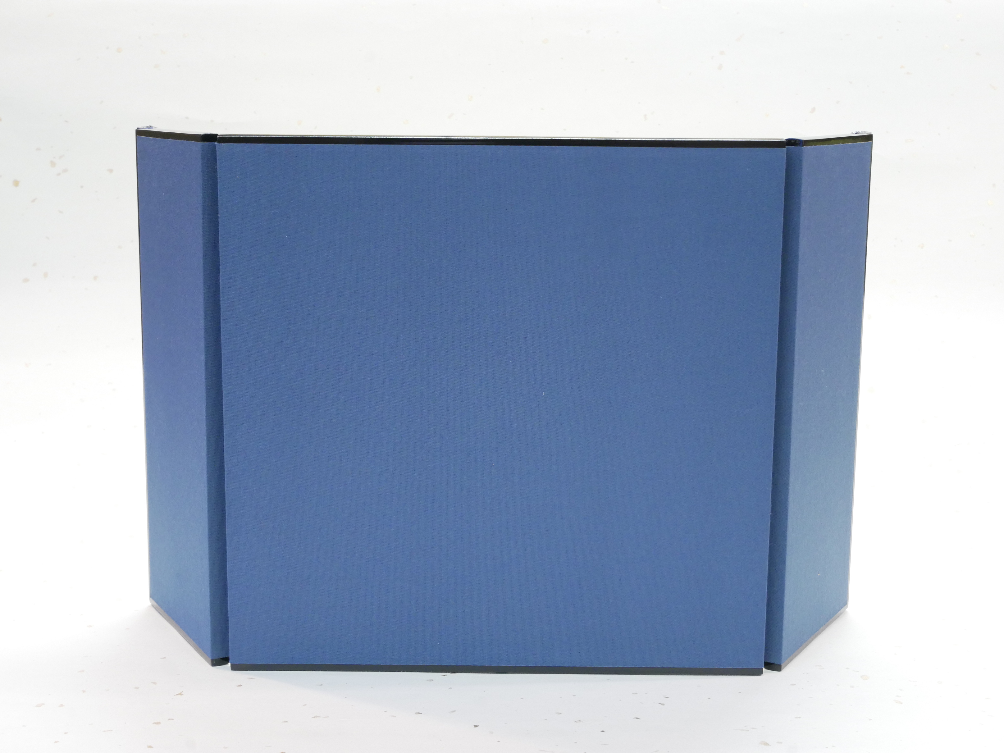 和泉の御蔵 / 13号三曲屏風「新裏箔」