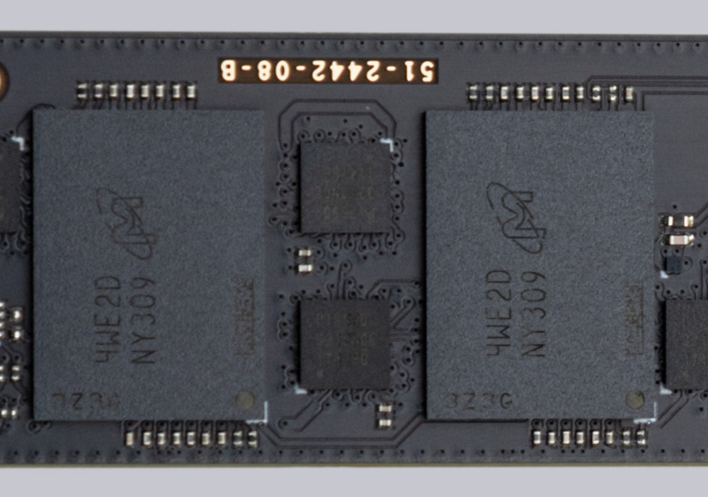 Crucial P510 2TB M.2 PCIe 5.0 NVMe SSD Review Layout, design and