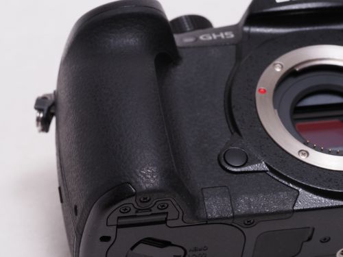 荻窪カメラのさくらや / パナソニック DC-GH5 ボディ 【中古】(B:479)