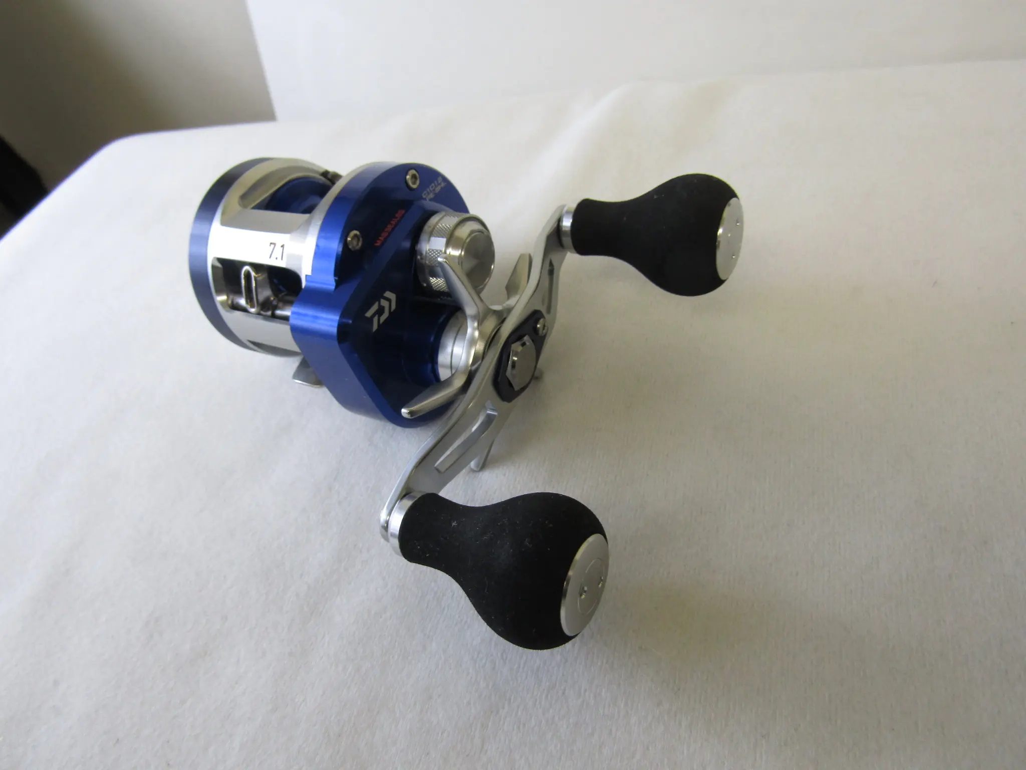 リョウガ ベイジギングC1012PE-SHL(左) - 46,600円 : 海釣り、船釣り