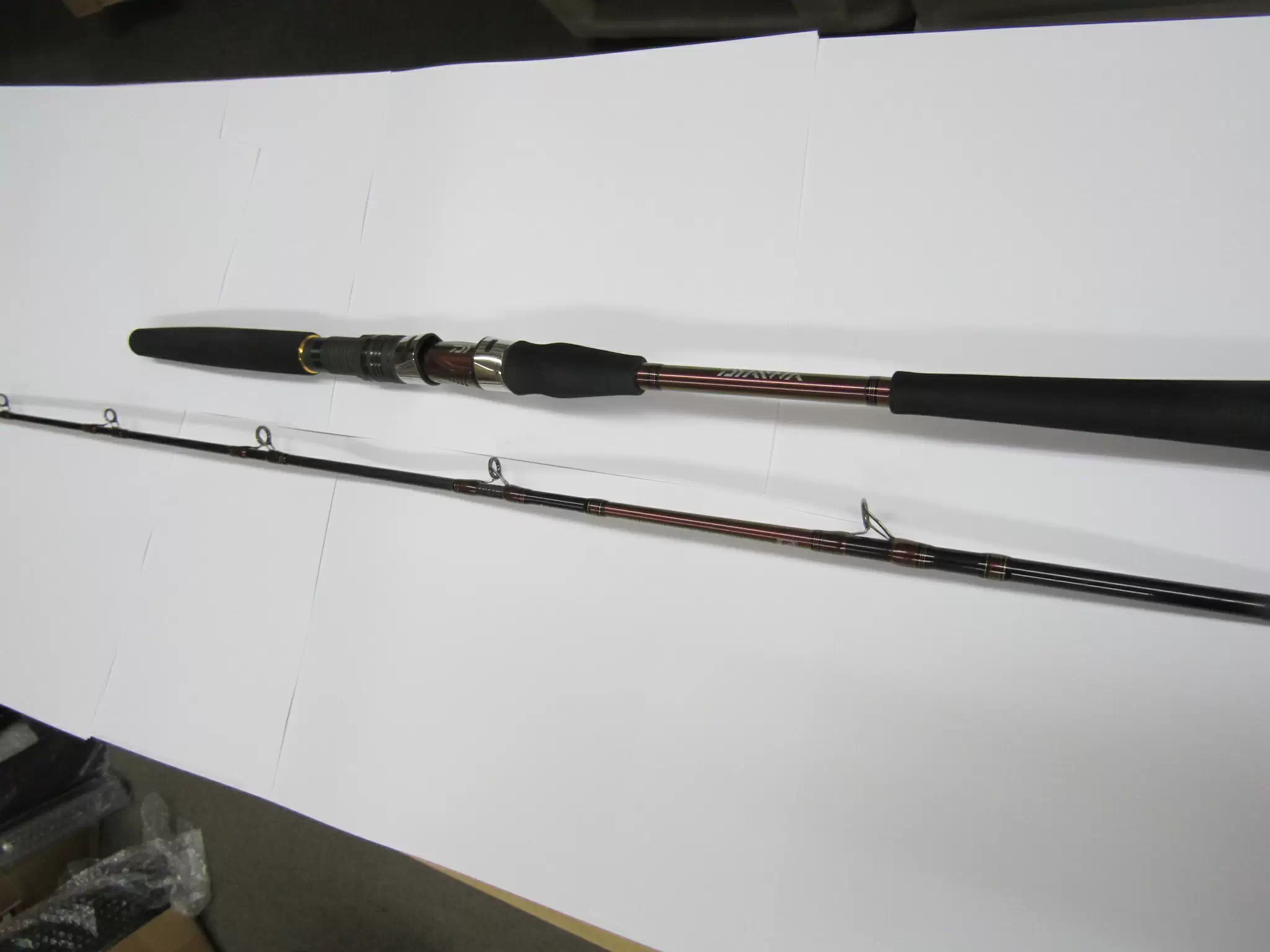 AブリッツネライMH240E【特価商品】 - 24,000円 : 海釣り、船釣り専門