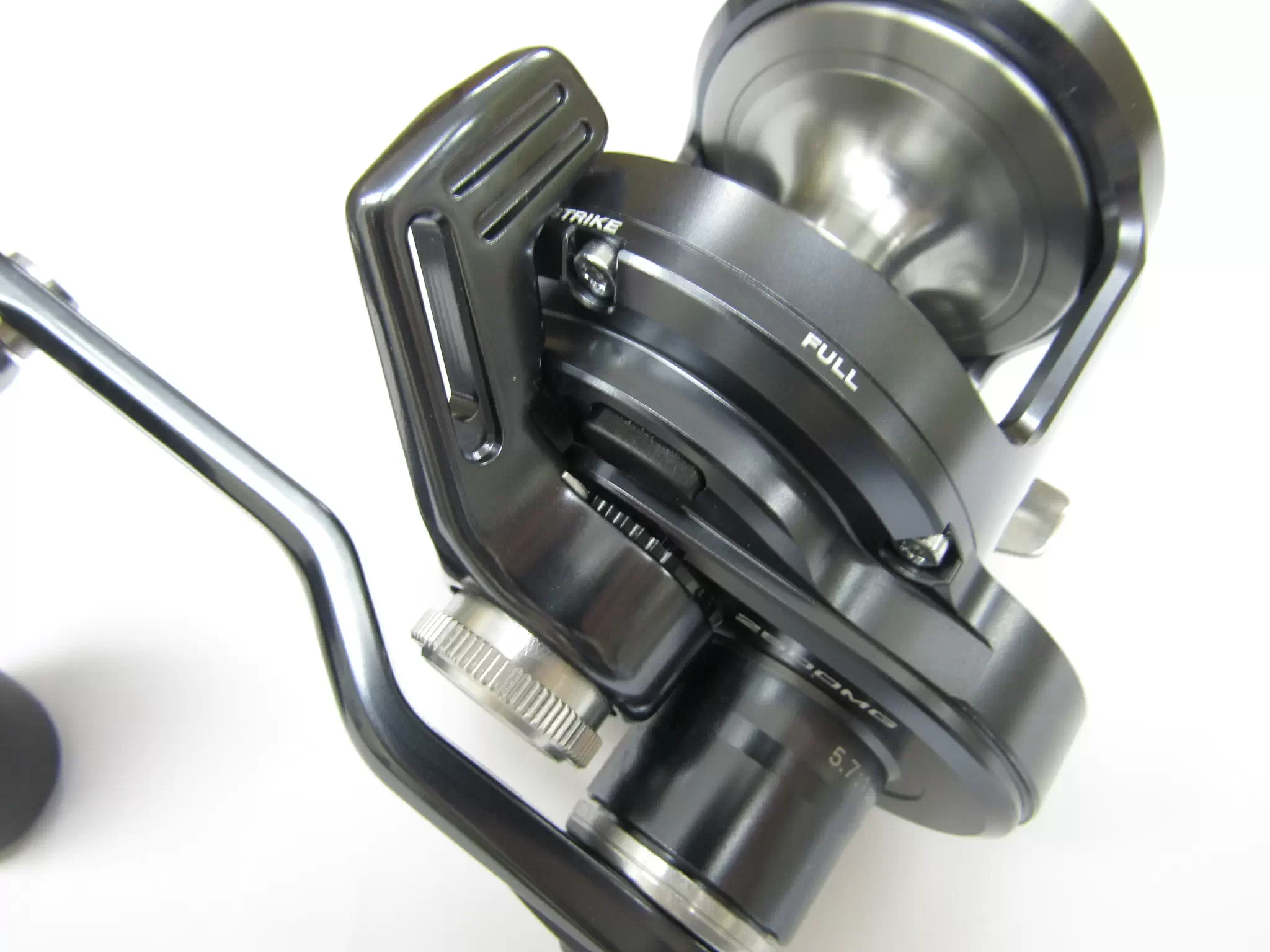 オシアジガーLD2500HG【2024新製品】 - 57,000円 : 海釣り、船釣り専門