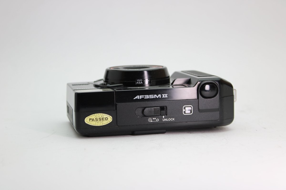 Canon AF35M II - OldCamsByJens