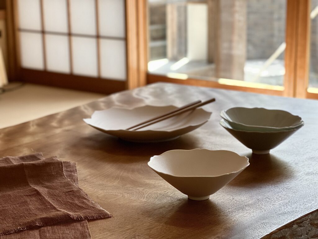 京都の伝統工芸品をプロダクトに！清水焼の「KIWAKOTO(キワコト)」の