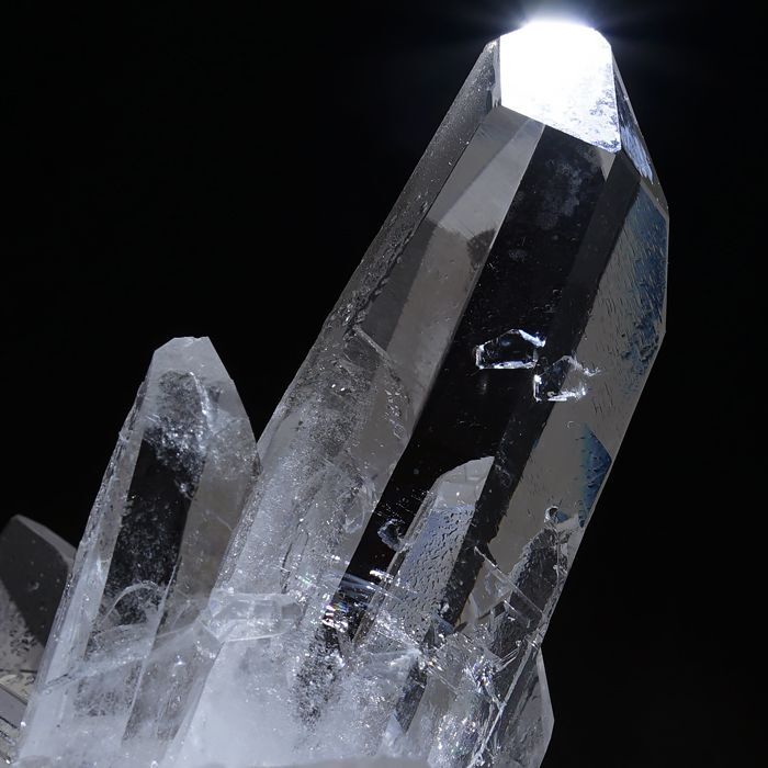 4月の誕生石 ヒーリング 浄化 クリスタル 潜在意識 透明 クォーツ