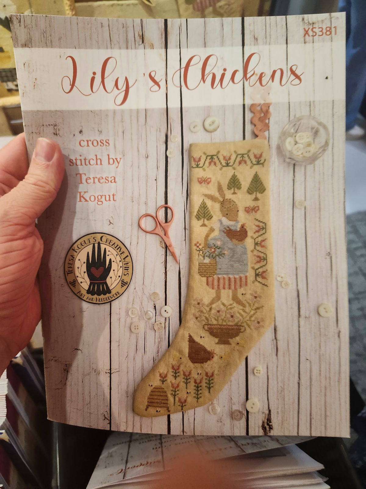 PREORDER Teresa Kogut LILY'S CHICKENS NASHVILLE EXCLUSIVE Cross