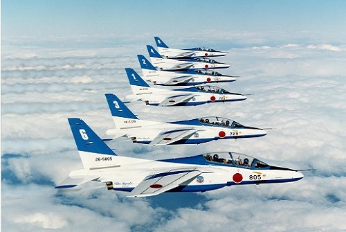 ブルーインパルス基地上空訓練｜航空自衛隊について｜防衛省 [JASDF