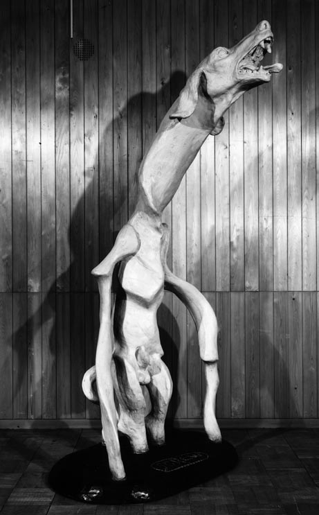 水犬 - 東京国立近代美術館