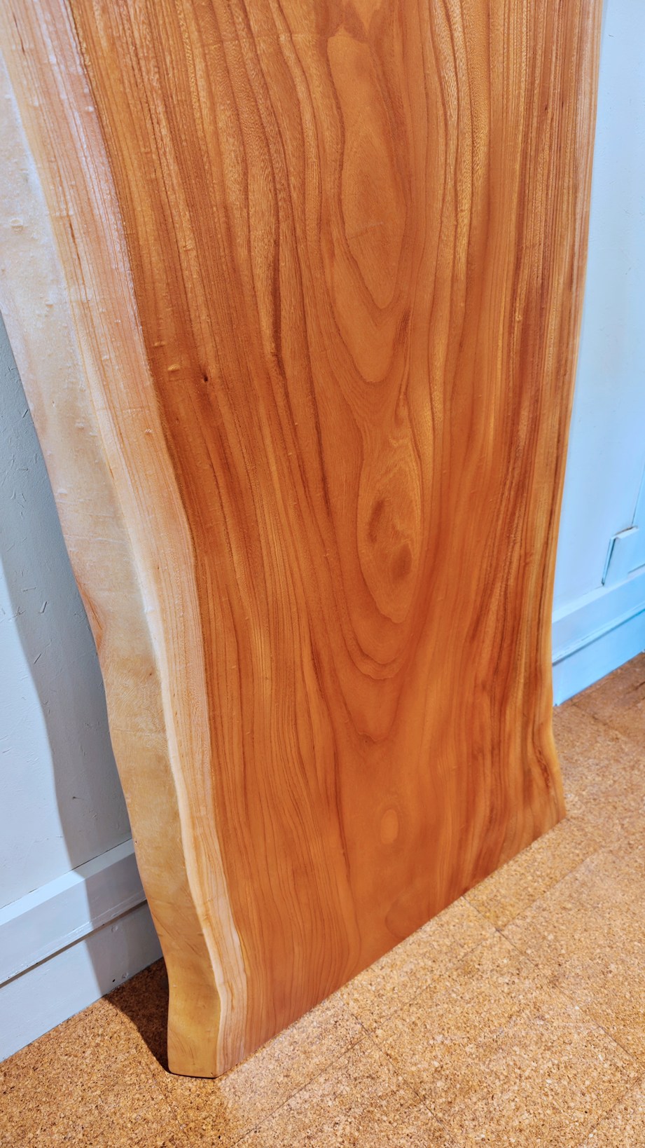 神奈川県 海老名店展示 一枚板 欅(けやき・ケヤキ)材 テーブル用天板