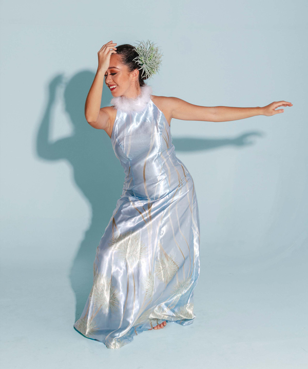 マウナロア【Maunaloa】|フラダンス衣装の専門店|ノースリーブドレス