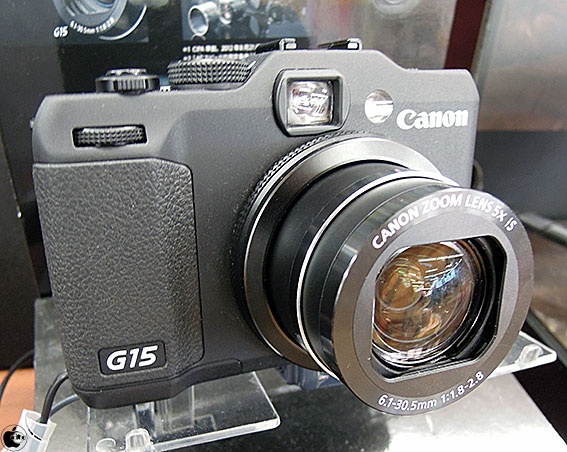 キヤノンのF1.8-2.8ズームレンズ搭載デジタルカメラ「PowerShot G15