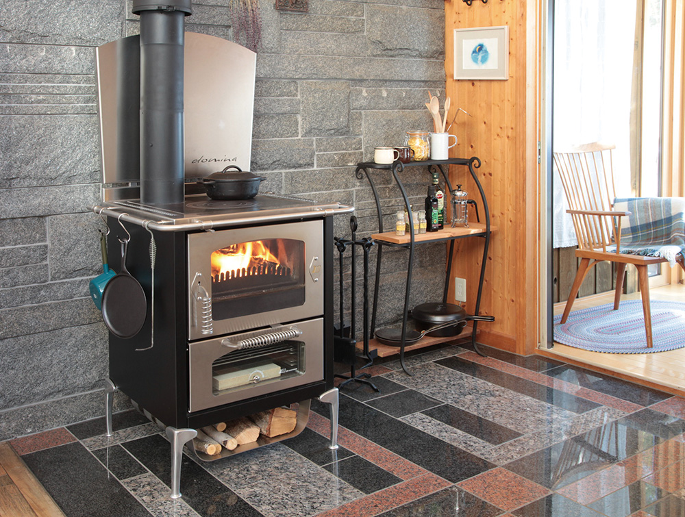 トヨトミ TOYOTOMI ペレットストーブ エンプレス【廃版】 | 薪クラブの