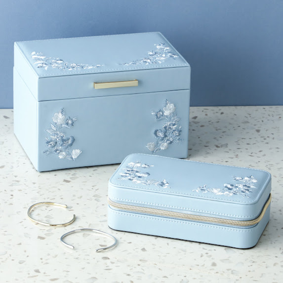 NEW】エンブロイダリー、エンボス アクセサリーボックス - Franc franc