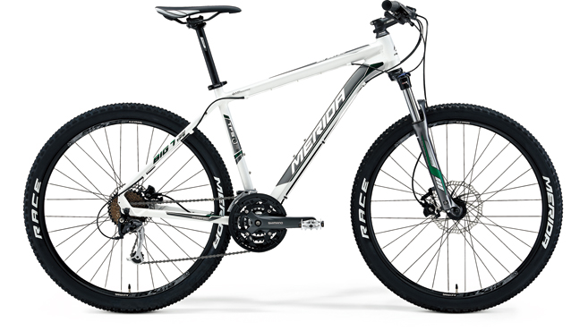 メリダ -MERIDA- | ラインナップ | マウンテンバイク | BIG.SEVEN 100