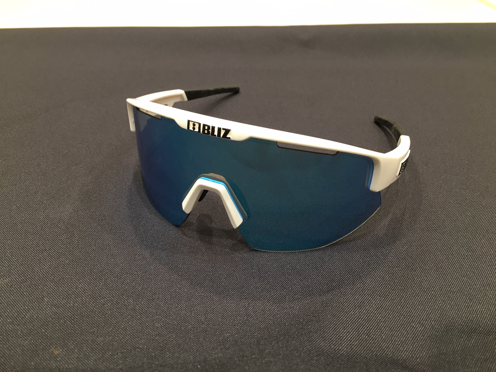 BLIZ EYEWEAR】 MATRIX(マトリックス) | ブログ｜ミズタニ自転車株式会社