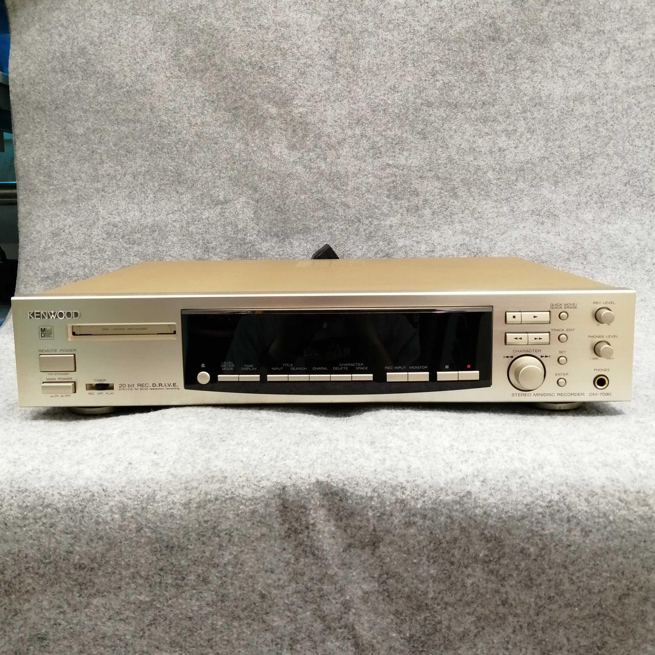 Kenwood DM-7090 [MiniDisc Wiki]