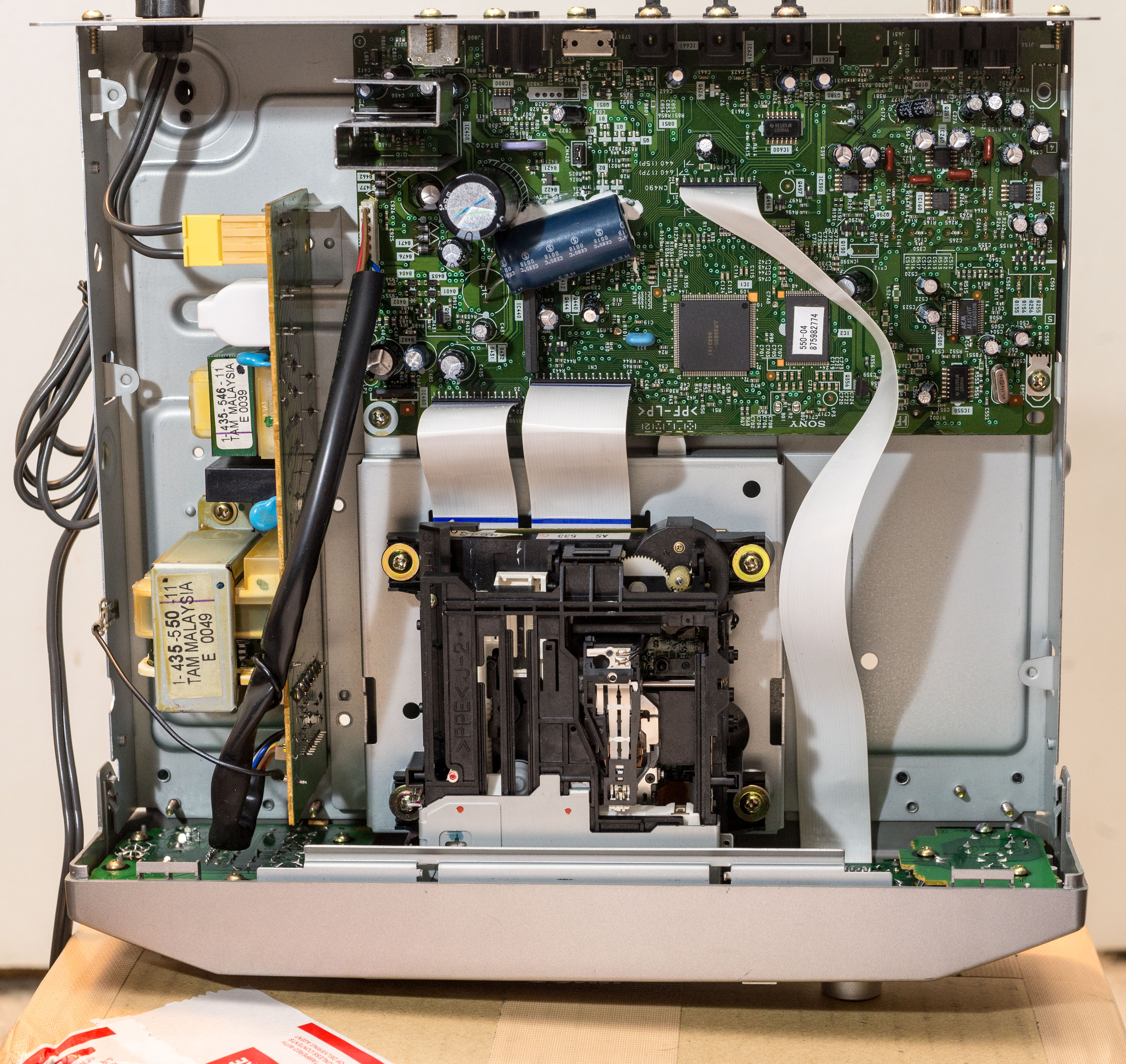 Sony MDS-S50 [MiniDisc Wiki]