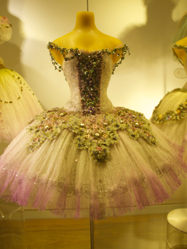 キューピットを踊るなら？初心者にオススメしたい魅力的なバレエ衣装