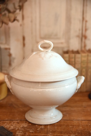 可愛らしいスーピエール Choisy Le Roi (hold)