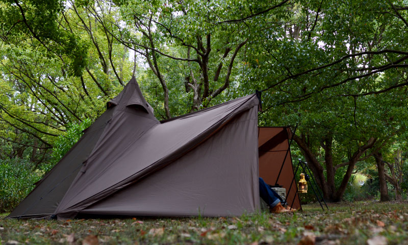 A型フレームの贅沢ソロテント ディアーグ｜Hilander(ハイランダー)公式