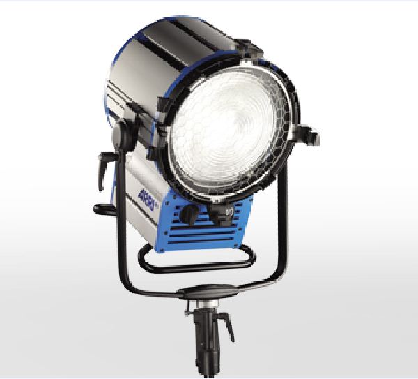 ライトラインナップ | 制作機器 | ナック