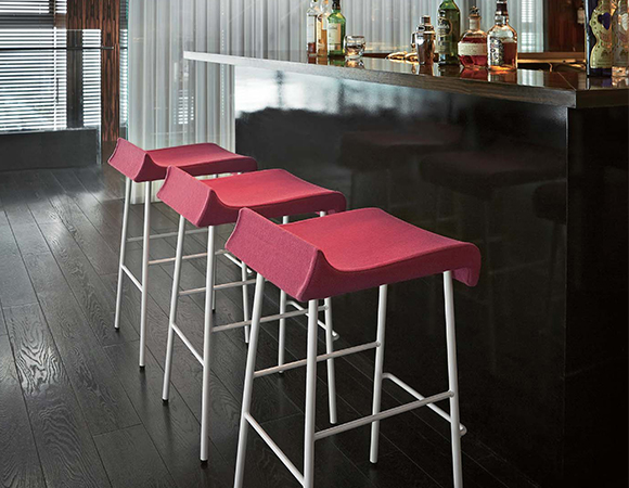 ヒールスタンド】クオン業務用カウンターチェア｜店舗家具NW