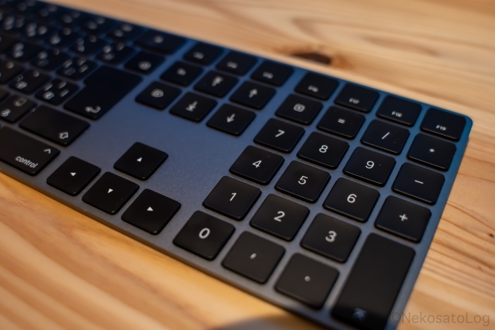 レビュー Magic Keyboard スペースグレイ】スペースグレイで揃えると
