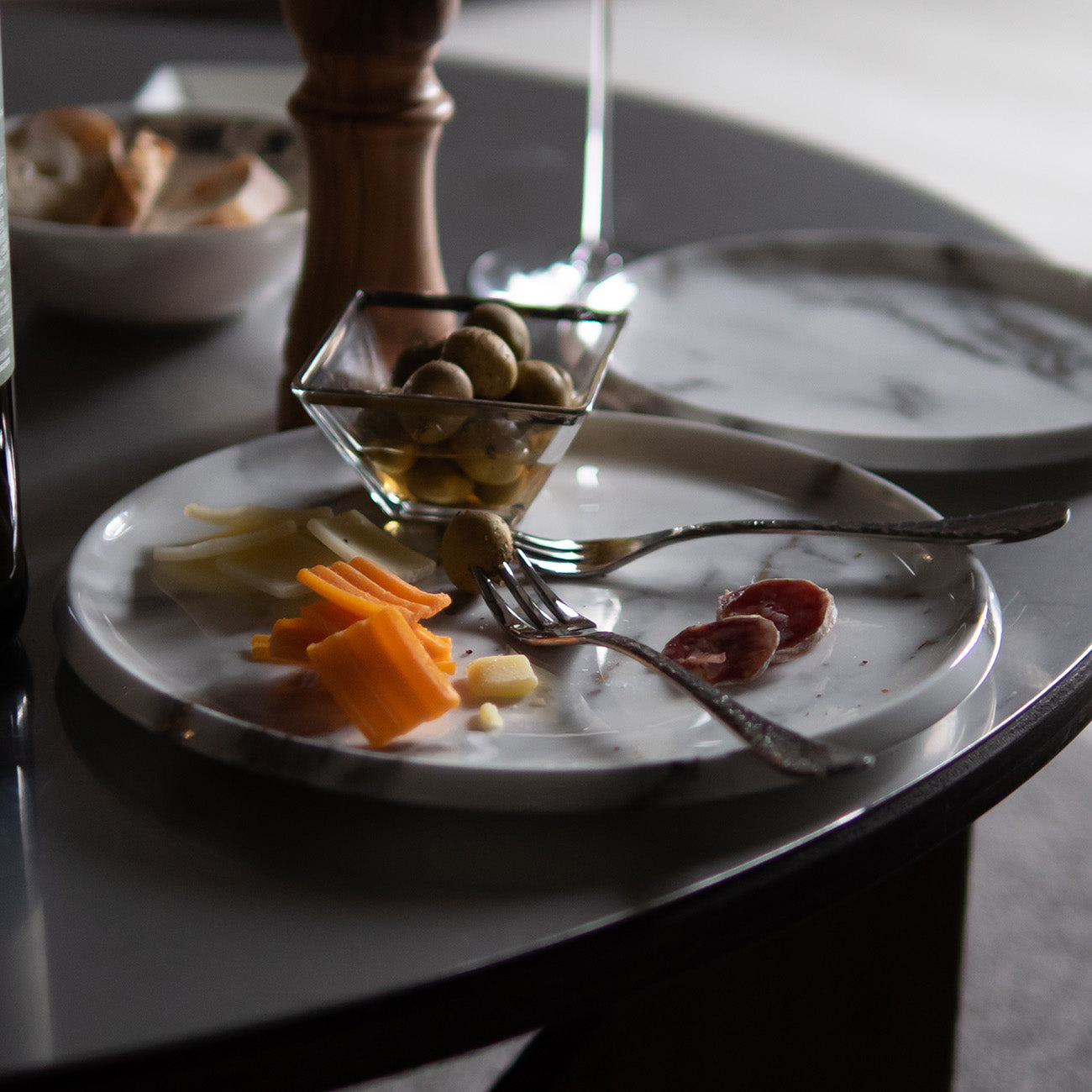 24cmプレート｜おしゃれカフェ食器｜MARBLE GREY｜ニッコー公式