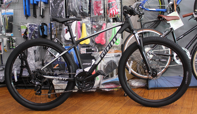 GIANTの2021年モデルATXが入荷いたしました。