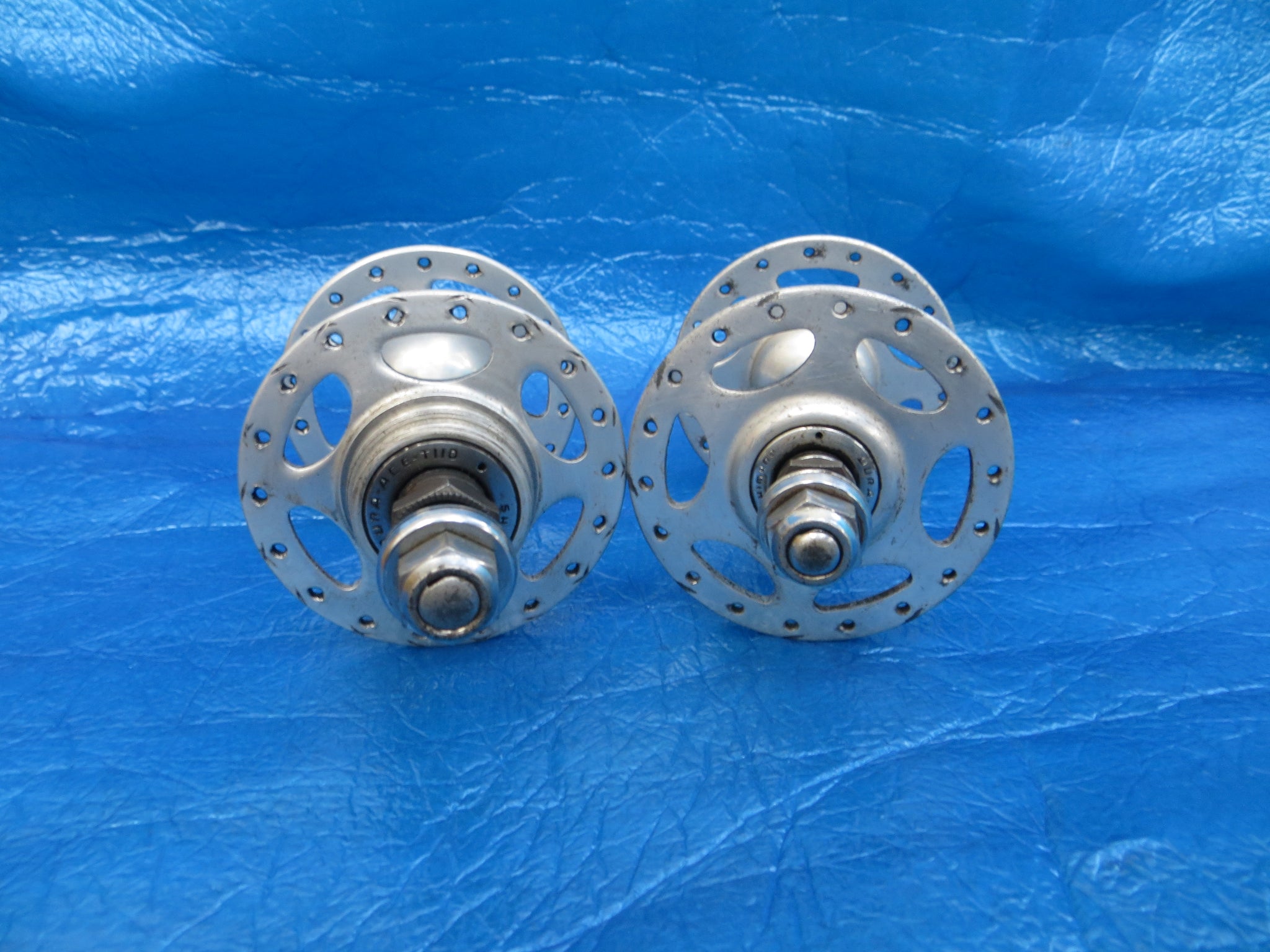 Shimano Dura Ace HB-7520 120mm F&R 36H NJS Hub set (24082303