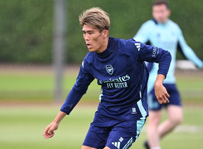 まさか！今季出場なしの冨安健洋をアーセナルが放出か。後釜として狙う